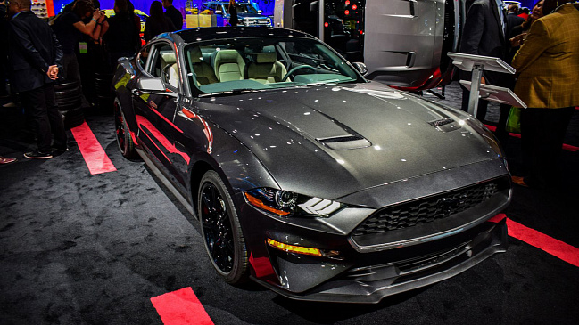 Запуск производства нового Ford Mustang отложен из-за проблем со сборкой