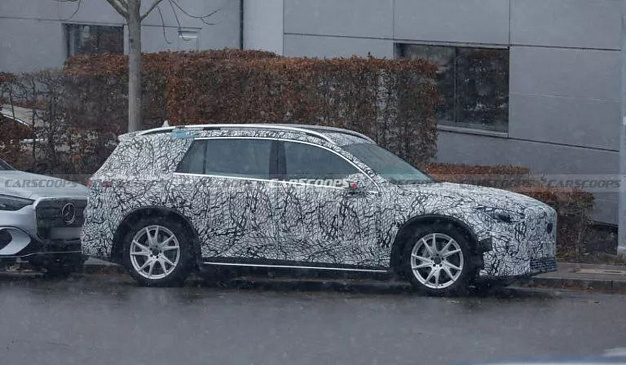 Автомир в ожидании: замечен прототип удлиненного Mercedes GLC EQ