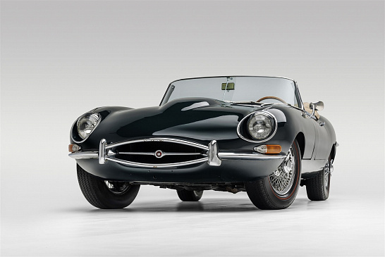 На аукцион выставили родстер Jaguar E-Type 1968 года выпуска