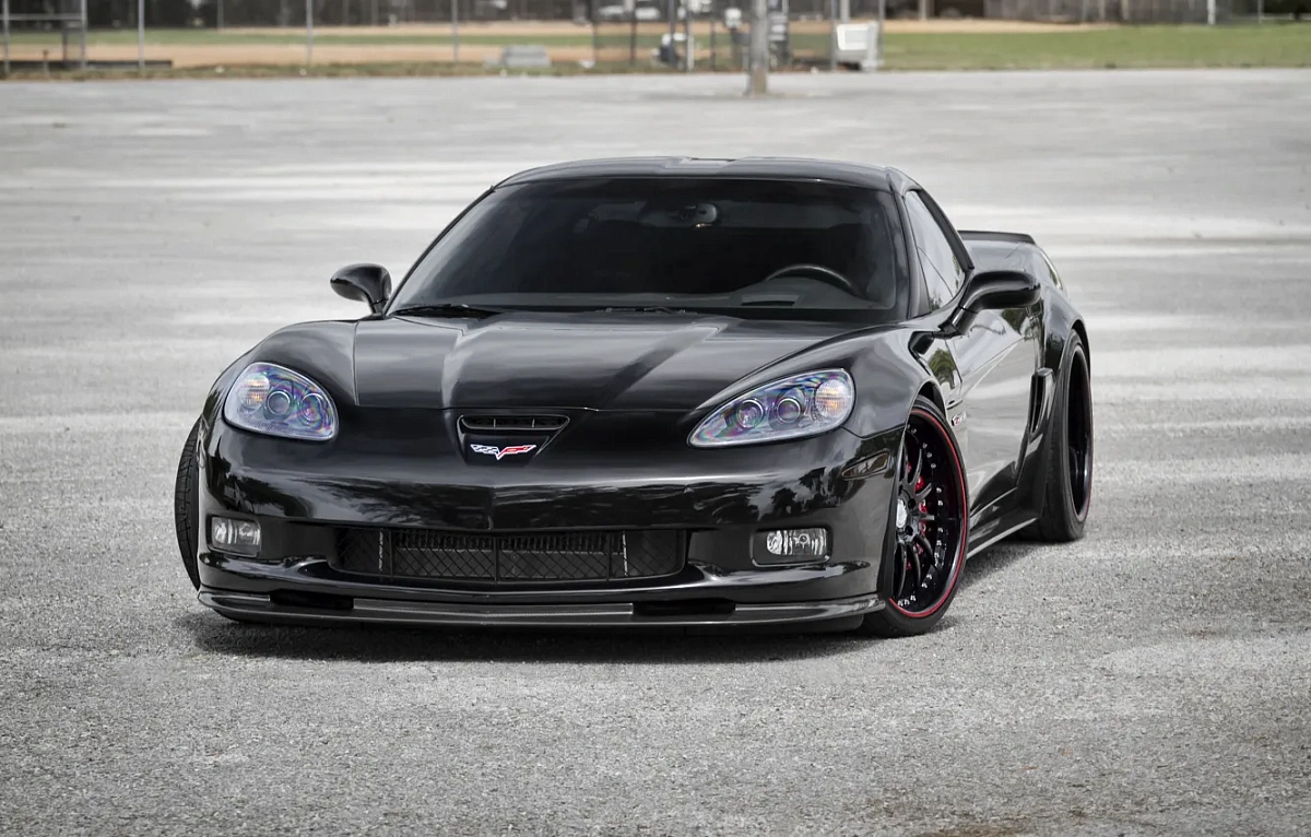 На аукционе продается редчайший Corvette C6 2005 от ателье Lingenfelter