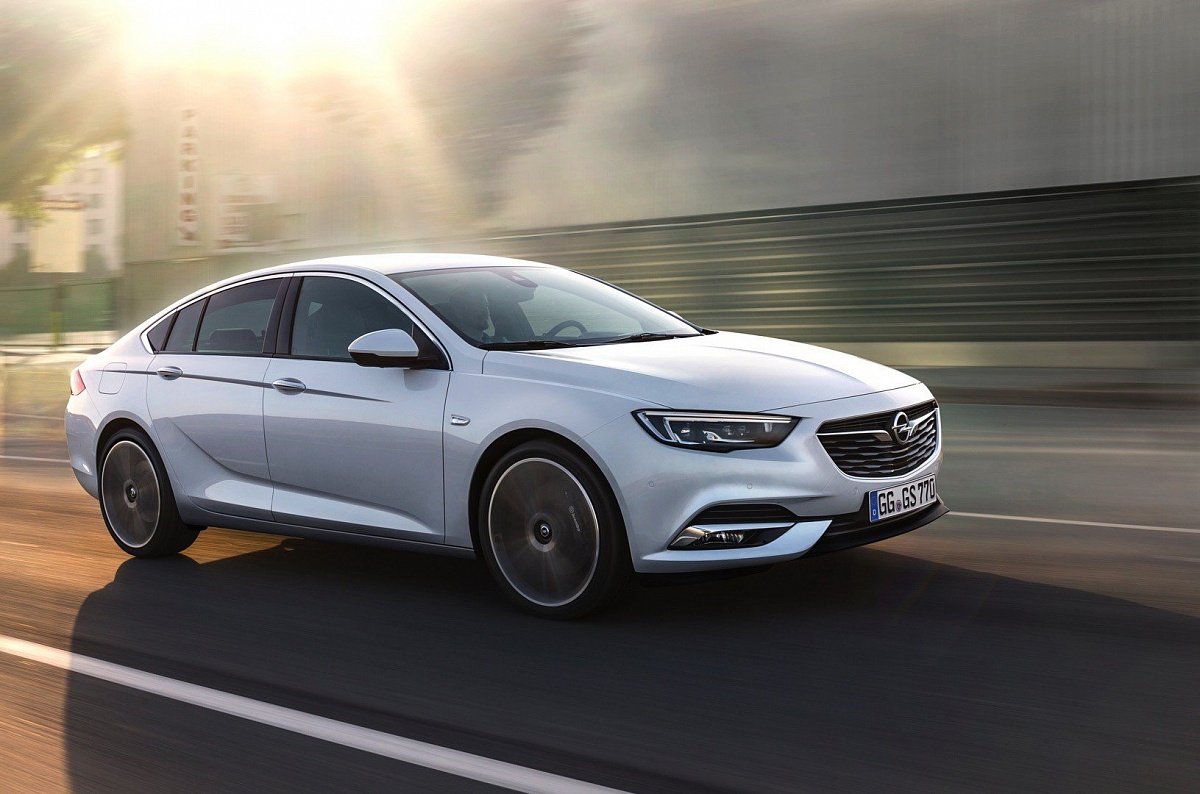 PSA намерен потребовать обратно 1 млрд долларов у GM за Opel