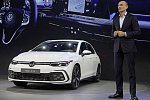 Как новое поколение VW Golf справляется с "лосиным тестом"?