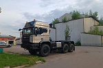 Новый российский тягач БАЗ сняли на фото в Москве во время тестов