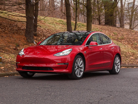 Электрокар Tesla Model 3 стал бестселлером европейского рынка в марте 2022 года