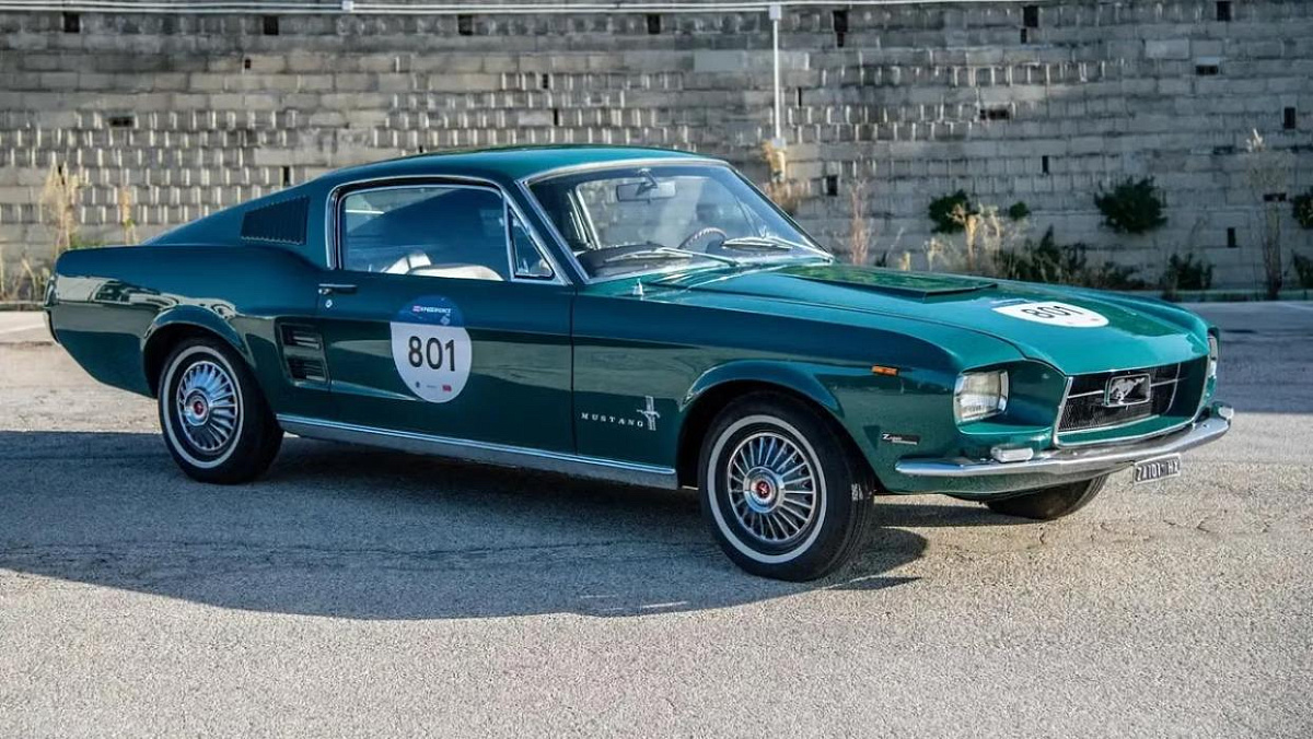 Почему этот Ford Mustang GT 1967 года похож на Peugeot и причем тут итальянская студия Zagato