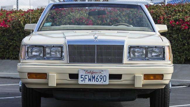 На аукционе продадут кабриолет Chrysler создателя Ford Mustang