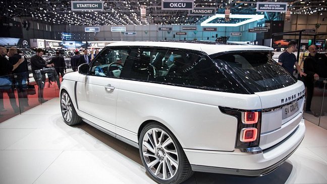 В России начались предзаказы на 90 экземпляров внедорожника Range Rover SV Coupé