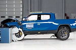 Электрический пикап Rivian R1T получил награду Top Safety Pick+ от института IIHS