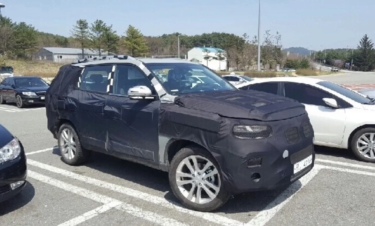Новое поколение внедорожника SsangYong Rexton было замечено в Европе