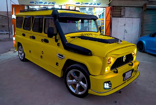 Семидверный лимузин из УАЗа, сделанный в Ираке, показали в Сети на видеоролике