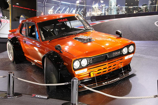 Классический Nissan Skyline дрифтера Дайго Сайто получил 800-сильный V8 от NASCAR