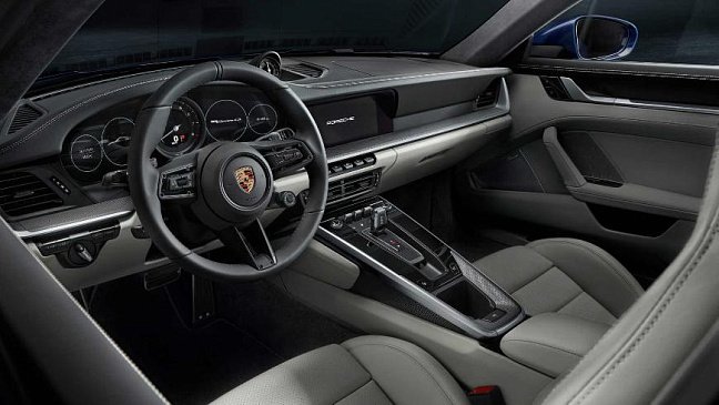 Porsche отметил особенности интерьера купе 911 2020 года
