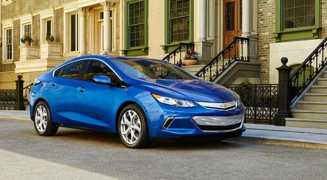 Подзаряжаемый гибрид Chevrolet Volt покидает конвейер General Motors