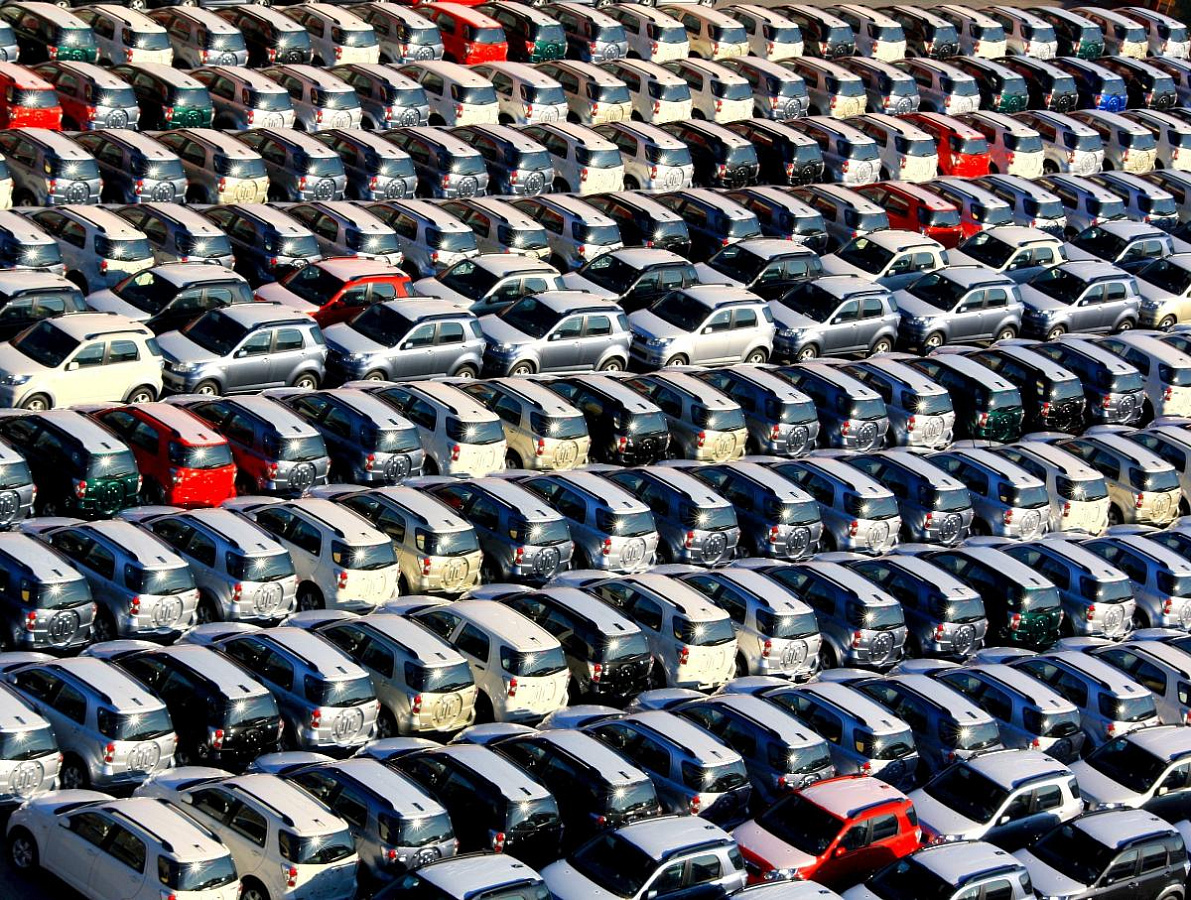 В последнюю неделю апреля 2023 в РФ было продано рекордное количество автомобилей за год