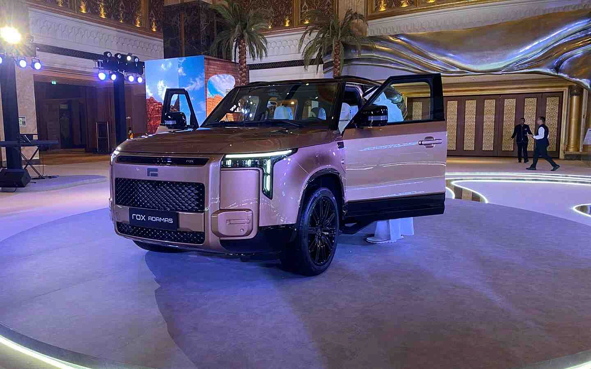 Роскошный вызов Range Rover: китайцы представили премиум-кроссовер Adamas