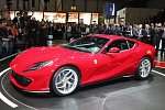 Ferrari 812 Superfast разогнался до 300 км/ч (+ видео)