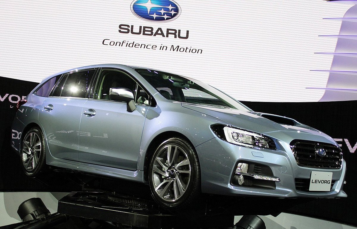 Японский Subaru опубликовал тизер на Viziv Concept