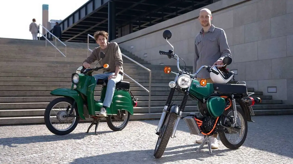 Немецкий стартап сделал электрические мотоциклы из старых Simson