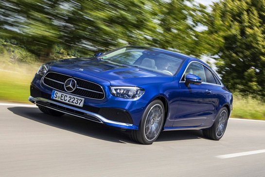 Озвучили цены на обновленные купе и кабриолет Mercedes-Benz E-Class для РФ