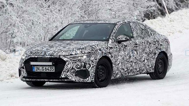 Новый седан Audi A3 испытывают на заснеженных дорогах Швеции