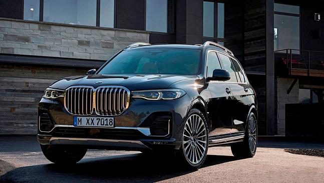 Компании BMW предъявлен иск на 5 млн долларов из-за неисправных подстаканников в BMW X7
