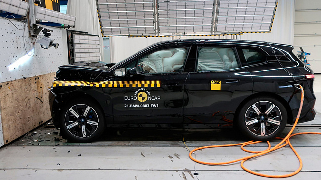 Электрический кроссовер BMW iX получил максимальный рейтинг в пять звёзд по Euro NCAP