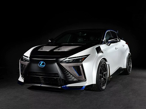 Lexus представил в Токио электрический кроссовер Lexus RZ Sport Concept в роли гоночного автомобиля