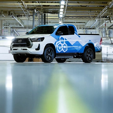 Toyota презентовала новый пикап Toyota Hilux с водородным двигателем