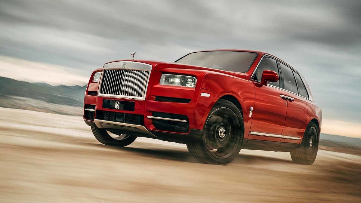 Пока никто не купил базовую версию Rolls-Royce Cullinan