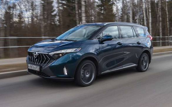 Эксперт назвал странности нового минивэна Haima 7X