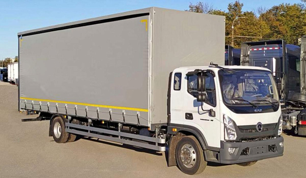 Новую модификацию «Валдай 12» представили в РФ: грузовик сняли на фото 