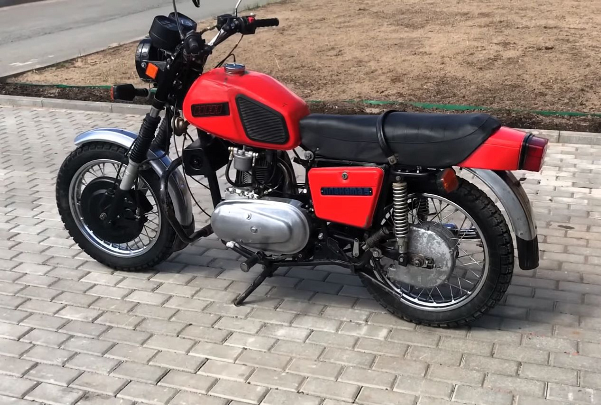 Уникальная разработка завода ИЖМАШ – дизельный мотоцикл Планета-5