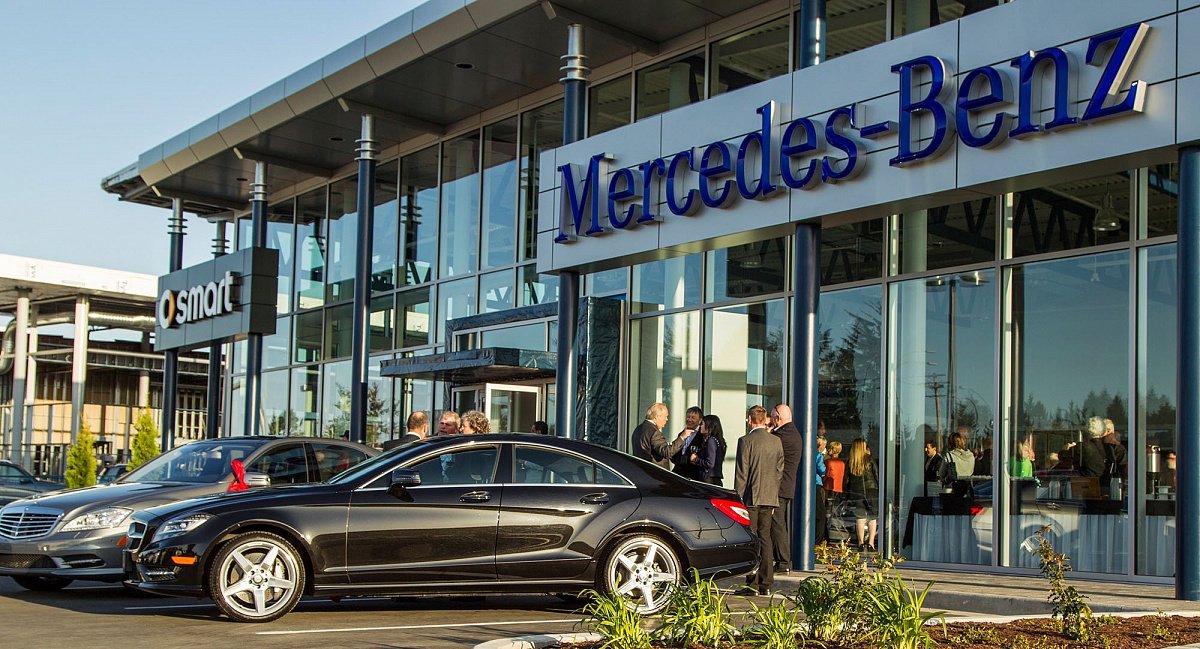 Немецкий Mercedes создаёт новые двигатели