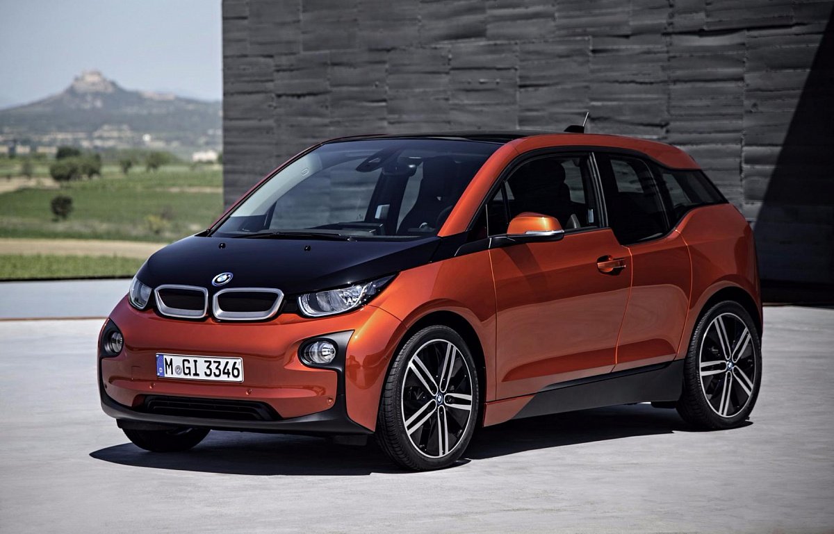 В 2017-ом появится «заряженная» версия BMW i3