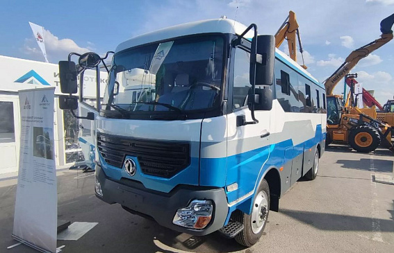 Dongfeng привез в РФ автобус-вездеход, который бросит вызов ПАЗу