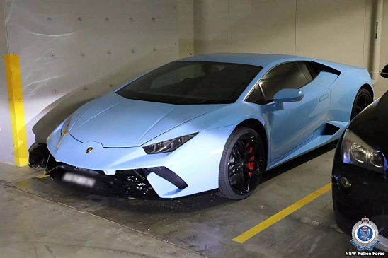 Этот Lamborghini Huracan был изъят у местного получателя пособий по безработице