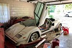 Внук обнаружил в бабушкином гараже Lamborghini Countach 1981 года выпуска