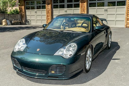 На аукционе продается Porsche 911 Turbo 996-го поколения 