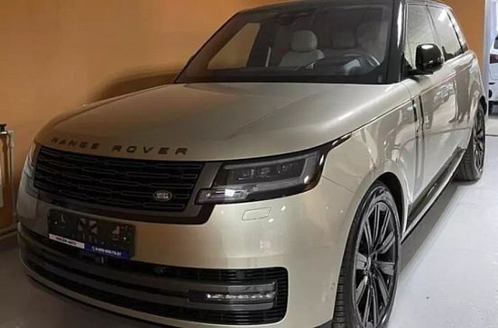 В РФ уже выставили на продажу внедорожник Range Rover нового поколения