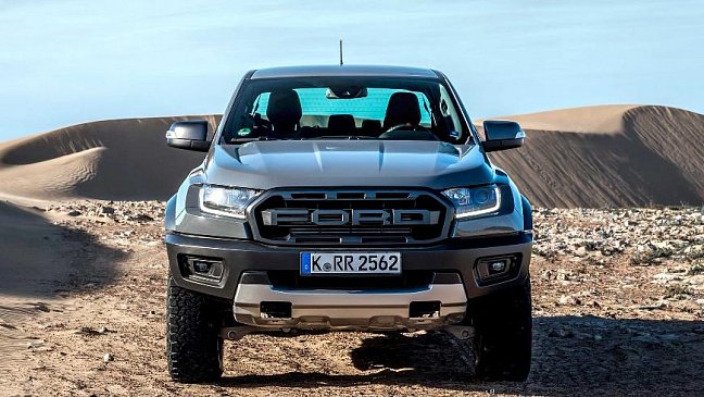 По мнению Ричарда Хаммонда, Ford Ranger Raptor решит проблему кризиса среднего возраста