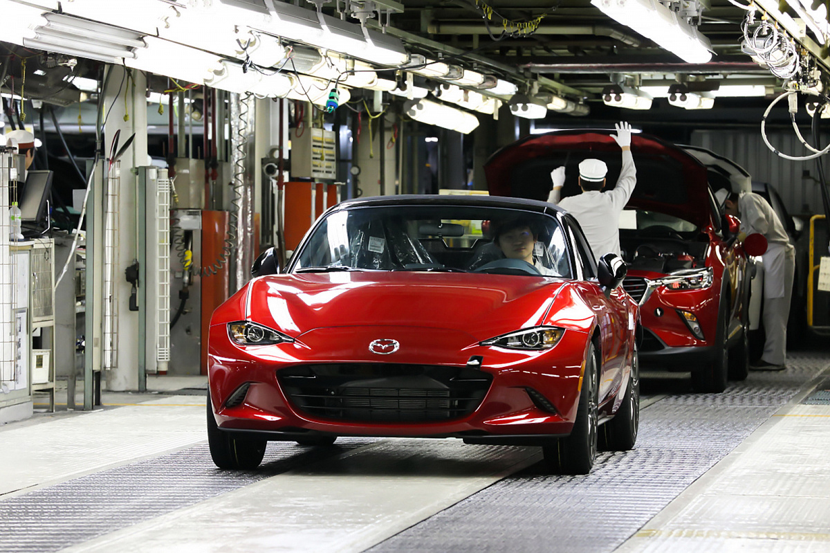 Кроссовер Mazda MX-5 нового поколения сохранит двигатель внутреннего сгорания