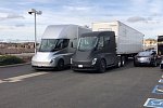 Два тягача Tesla Semi активно тестируются в городских условиях с прицепами