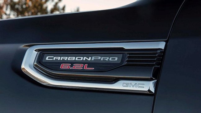 Пикап GMC Sierra представлен в новом исполнении CarbonPro Edition