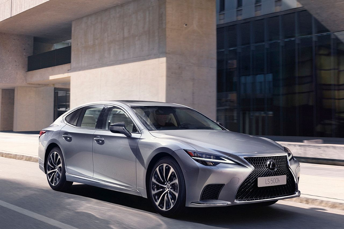 Компания Lexus представит роскошный седан Lexus LS в 2023 году с новыми технологиями