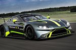 Aston Martin представил два гоночных болида GT4 и GT3 на базе Vantage