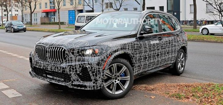 Кроссовер BMW X5 ждет рестайлинг 