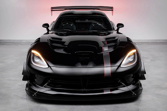 Один из последних экземпляров Dodge Viper выставлен на аукцион