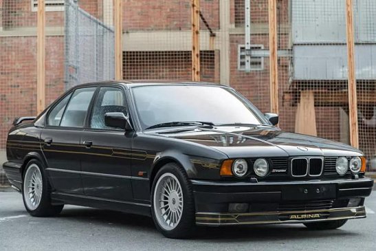 30-летний суперседан BMW Alpina B10 стал лотом аукциона