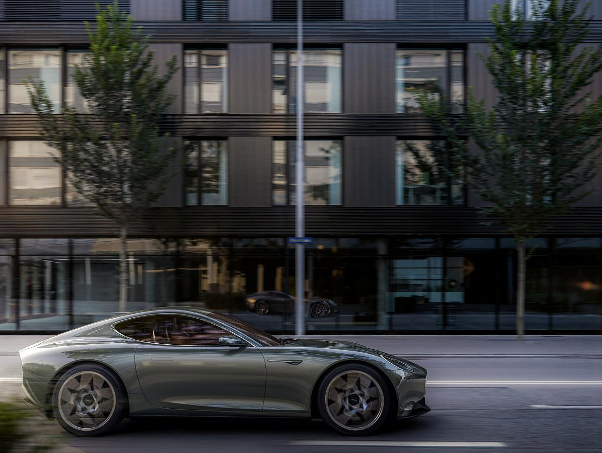 Швейцарский стартап Piech Automotive взял на работу бывших руководителей AMG и Aston Martin