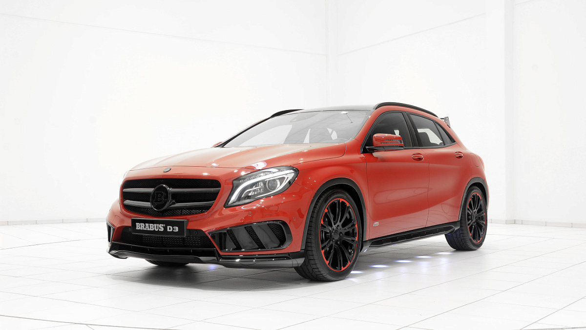 Немецкие тюнеры из ателье Brabus снова поработали над кроссовером Mercedes-Benz GLA